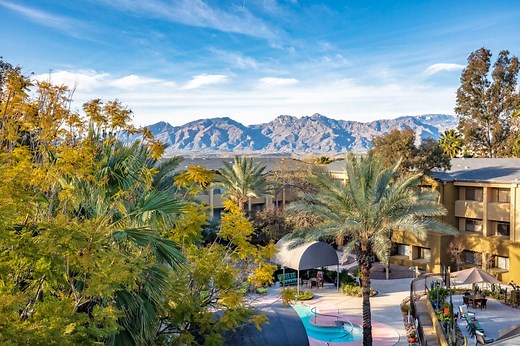 Broadway Proper - Tucson, AZ