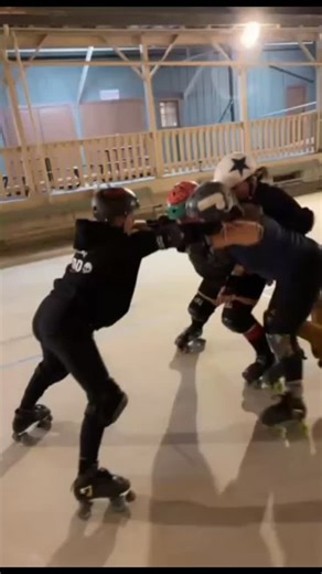 When the pivot acts like they don't see the star pass 😂 | Faultline Derby Devilz