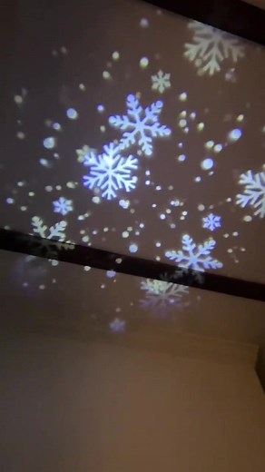 Just found the cutest little projector that turns your space into a magical snowflake wonderland! It lights up your decor with snowflakes up to 16 feet, and honestly, it feels like a Hallmark movie over here ❄️ Obsessed! | Fortuneblooms