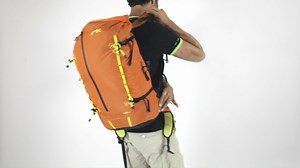 #NiviukAccessories: Meet the Kargo Expe ✅ Carries everything you need during your adventures. And more. The Kargo Expe is a light, durable and ergonomic rucksack that will accommpany you on all your mountain trecks. An extendable capacity Expedition Bag, ideal for pilots who dare to go further. 👉 More info about this product on: http://niviuk.com/kargo-series/kargo-expe #KargoExpe #AmazingAdventures | Niviuk Paragliders