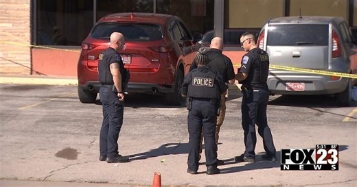 Video: Man stabbed in neck after intervening in conflict outside Tulsa donut shop