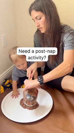 19 reactions · 5 comments | Messy fun and a car spa day - the ultimate playtime pit stop!  Be sure to check out our free app Inspired Minds for more kid activity ideas! ✨ Comment “app” and I’ll send you the link or see the link in the bio! #kidsactivities #activitiesforkids #sensorytray #sensoryplay #sensoryplayideas | I Teach Tiny Humans | Facebook