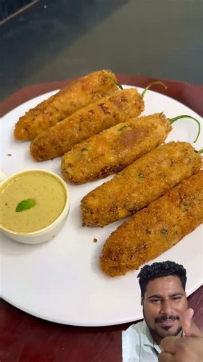 Aloo Stuffed Mirchi Pakoda 🌶️ | Crispy Street Style Recipe #shorts​ #pakora