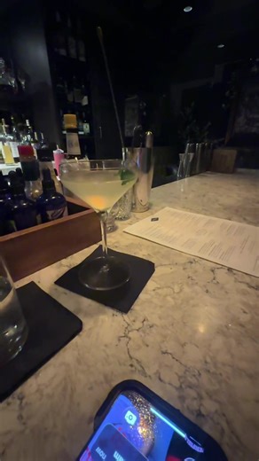 21ST BIRTHDAY BAR CRAWL🍾🍷🍺 | 21st birthday