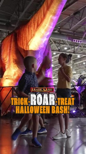 🎃 Uncasville — get ready for a ROARING Halloween weekend! Jurassic Quest is ROARING into the Mohegan Sun Expo Center, October 31–November 2, for a prehistoric celebration packed with spooky surprises and family fun! 🦖 👻 Here’s what’s in store: 🦕 Baby dinos in costume 🔦 Fossil digs with eerie discoveries 🦖 Ride life-sized dinosaurs—if you dare 💫 Crafts, inflatables & interactive fun for all ages 🎟 Use code SPOOKY15 for 15% OFF tickets! 👉 Grab yours before they go extinct! https://www.jur