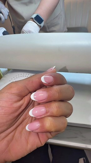 Come get my nails done with me @thegirlshousela