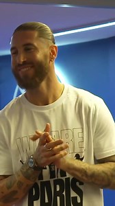 ❤️💙 #WeAreParis ❤️💙 🙌 Gracias por el recibimiento. 🙌 Thank you for the welcome. 🙌 Merci pour l'accueil. PSG - Paris Saint-Germain | Sergio Ramos