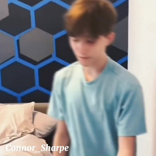 Family Bonding Singing with Connor Sharpe