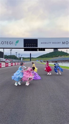 すいすてに広い場所を与えるとこうなります🛣️ #SWEETSTEP #SWEETSTEADY #すいすて