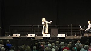 What a time of worship as Lauren sings "What A Beautiful Name" at Gatlinburg Gathering 2019! #GloriousGod | Lauren Talley