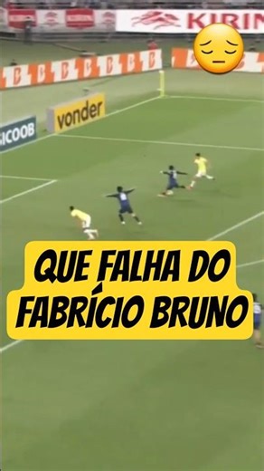 What happened to Fabrício Bruno?! He gave the own goal to Japan #brazilianteam #owngoal