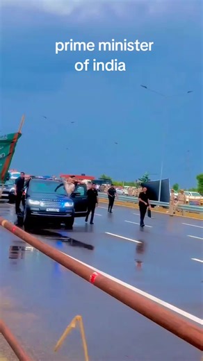 Prime Minister of India Convoy on Rainy Highway