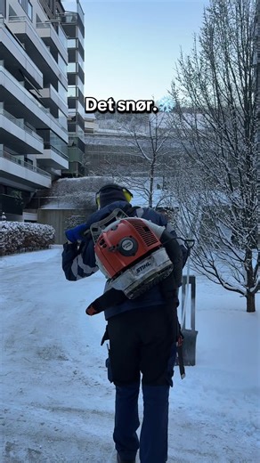 🚨Snøalarm i Oslo! Vi måker, du nyter.❄️ #Phm #snømåking #oslovinter #ferdigsnakka