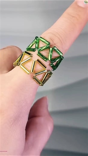 87K views · 963 reactions | DIY Super Easy Bugle Beads Ring 朗朗 | Wedding Decoration Ideas | Facebook