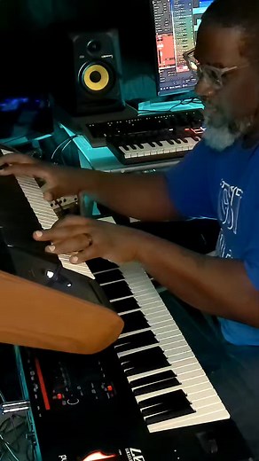 87K views · 5.1K reactions | It's a grown folks music type of Saturday morning. Needed to get this off my chest this morning. Love y'all. Make your weekend count. @PreSonus in the background! . . . . . . #music #musicproducer #producer #composer #musiccomposer #hiphop #beats #beatmaking #boombap #funk #jazz #soul #neosoul #neosoulbeats #neosoulmusic #presonus #studioone #songwriter #recordingstudio #musician #piano #Korg #Roland #lofi | Donyea Music | Facebook