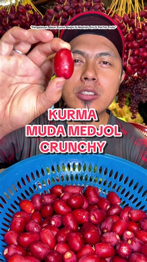 Pengalaman makan Buah kurma Di Madinah cuba komen! Macam mana rasa dia😍 #paktehfruits #paktehfruitsviral #syurgabuahseluruhdunia #rezekikongsibersama #fenomenadurianpakteh
