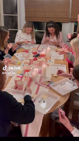 Creative Dollar Tree Craft Ideas for Girls Night