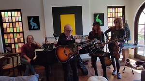 PETER ASHER is BACK! Peter Asher returns to SEVEN STEPS UP in SPRING LAKE Michigan with an UPDATED Memoir on Sunday, October 24, 2021! The two time Grammy Winner for Producer of the Year for his work with James Taylor & Linda Ronstadt et al is on stage again with the hits of Peter & Gordon (Lennon-McCartney's "World Without Love" Del Shannon's "I Go To Pieces" ) and stories of his days as A & R Director of the Beatles' Apple Records and more! TICKETS: https://sevenstepsup.com/event_registration/