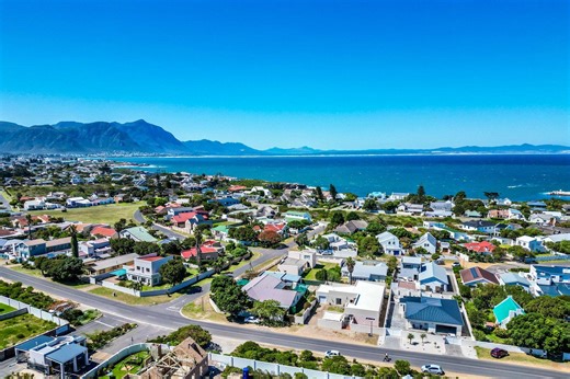 4 Bedroom House for sale in Westcliff - 145 Church - Hermanus - Property24