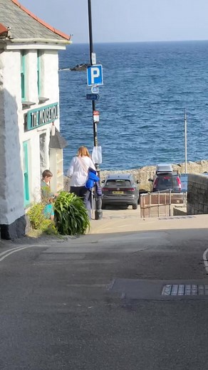 #fblifestyle Mousehole and it's beautiful harbour Cornwall | Cornwall, the lizard peninsula and more