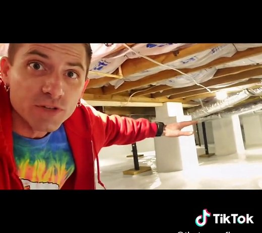 Fixing Moisture Problems Inside Crawl Space: Part 4