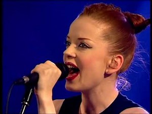 Garbage performing "Special" Live at Nulle Part Alliures in January 1999.