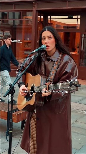 Well, I've been afraid of changing 'Cause I've built my life around you... #streetperformer #leire #