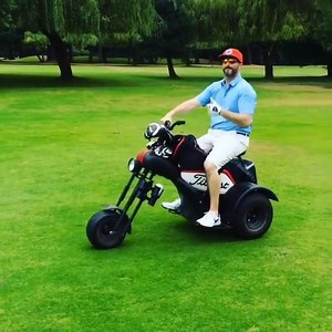 Golfing in style 😎 | The Golf Factory