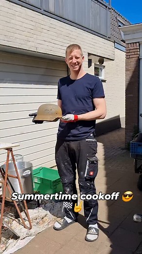 3.9K views · 2K reactions | Preserving a German WW2 helmet with paraffine (candle wax) #ww2 #ww2history #deutschland #history #relics #helmet #preserving | Bas Bravenboer | Facebook