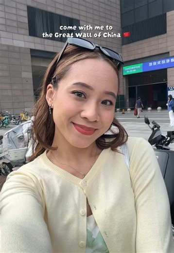 Hiking the Great Wall of China in a Dress