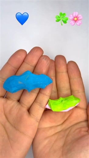 Mixing Clay, Blue, Light green and Pink Guess the colour? 🤎💙🖤💜