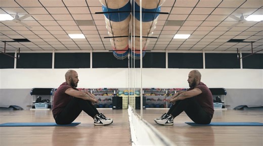 REFLEX ON THE SCREEN