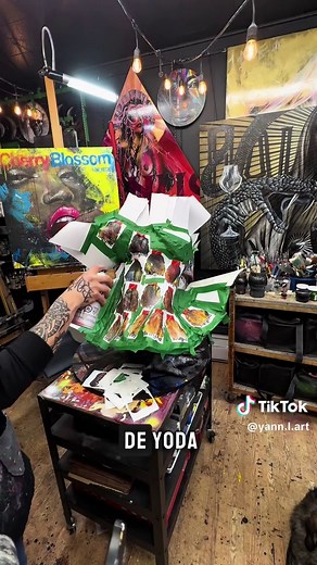 Transformation artistique unique de Yoda en Corruption