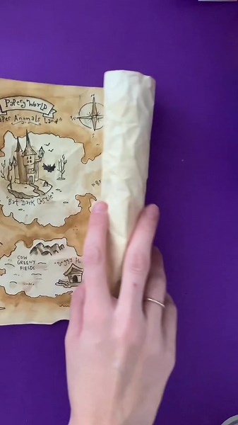 My first rice map “Paper Animals Land”. Where do you like to go first? Do you know the rice technique to do maps? #ricemap #diy #handmade #mapadearroz #drawing #painting #foryoupage #fyp #parati #fantasymap #map