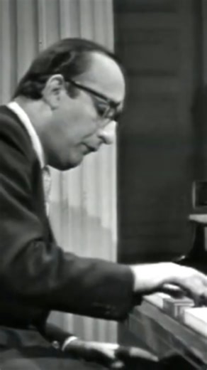 The Pianism | Friedrich Gulda in 1964 at the Vienna Musikverein giving a performance of the Chromatic Fantasy and Fugue in D minor BWV 903 by Bach, a... | Instagram