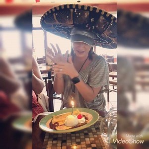 58K views · 4K reactions | Mis amigas e hijas como todos los años me regalaron un día hermoso para celebrar un año más de vida. Aunque no se sabían la canción se botaron como siempre. Las amo!! #mismejoresamigas #amigas #hijas #friendsforever #happybirthdaytome #seguimoscelebrando  @wilda @joann.vega @jacqueline_serrano_camacho | Jailene Cintron | Facebook