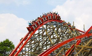 El día que la "Medusa" de Six Flags fue calificada como la mejor montaña rusa del mundo