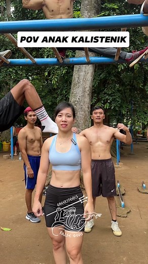 Bikin otot ga mesti ke gym kok. Dengan kalistenik kamu bisa olahraga dimanapun dan cuma butuh peralatan minim 💪🔥 Kalistenik adalah olahraga yg mengandalkan berat badan kita sendiri sebagai beban dalam pembentukan otot. Selain itu kamu jg bisa belajar banyak pose2 keren dan bikin workout kamu makin seru 💪😆 Kamu bisa belajar kalistenik GRATIS melalui komunitas @greekstenics setiap minggu jam 8 pagi di taman kota 1 BSD. #olahraga #bodygoals #motivasi #gymmotivation #gymhumour #gymrat #fitnessmo