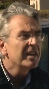 Ce monsieur a complètement vrillé à cause de François Damiens 🤣 #caméracachée #prank #humour | Les caméras cachées de François Damiens