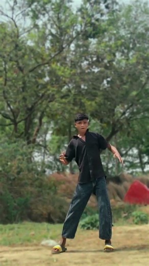 बिंदिया बाली ओठ लाली #dance #bhokpurigana #bhojpuri #bhojapurihitsong #bhojpuridance