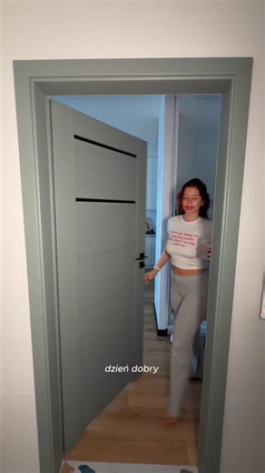 Marta Müller🤍odchudzanie • siłownia • przepisy on Instagram: "@yourkaya [reklama] Poranki to mój moment na dbanie o siebie - spokojnie, bez presji, ale konsekwentnie 🤍 Do mojej porannej rutyny dołączył More COLLAGEN od @yourkaya, bo zdecydowanie ma zbyt dużo profitów, aby go nie pić! ✨hydrolizowany kolagen rybi o wysokiej wchłanialności ✨skład oparty na brandowanych składnikach o skuteczności potwierdzonej badaniami ✨zero rybiego posmaku i aż 8 smaków do wyboru! To taki mały rytuał, który łatw