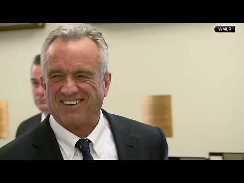 Presidential Candidate Robert F. Kennedy Jr. Working Out Shirtless Goes VIRAL