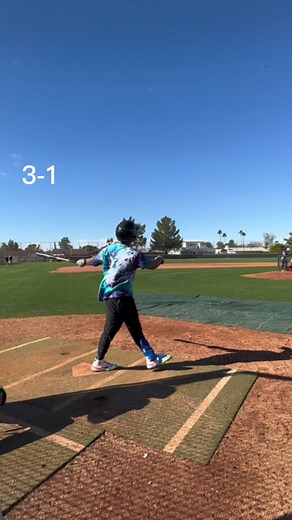 When your eyeballs👀 work, you get rewarded🧃 Don’t get fooled I barreled this ball but it’s most likely a fly out to center😂 But as hitters we work SO SO SO hard to get to a count where we can play around out front, and cheat to a fastball. In this AB, you’ll see me stay disciplined to the middle of the plate which allows me to lay off so Gross🤢 pitches on the outer half and get to that 3-1 count that we DREAM ABOUT! In this swing, I released my backside just a tad bit too soon which didn’t l