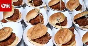 بـ7 نصائح ذكية.. هكذا يمكنك تقليل استهلاك الملح في طعامك