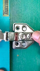 125K views · 1.4K reactions | How to Fix A Cabinet Hinge with Q Tip | Toolstour | Facebook