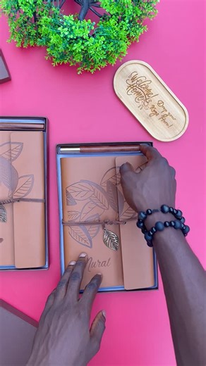 Dayari.NG | No. 1 Notebook and Gift Customization Plug on Instagram: "Only a leather-bound notebook can give you a feeling that’s truly unmatched. 🤎 This custom notebook set is beautiful, classy, and timeless in every detail. ✨🥰🥰 . . Send us a DM to order or customize yours today! Price- 25k"