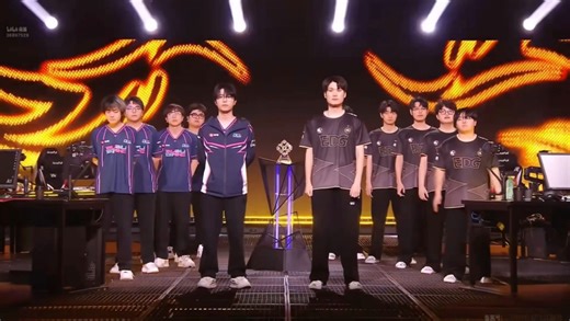 【EDG&BLG】排面堪比VCTCN年度总决赛？瓦电瓦碧三号种子争夺战，选手单独出场，现场气氛热烈