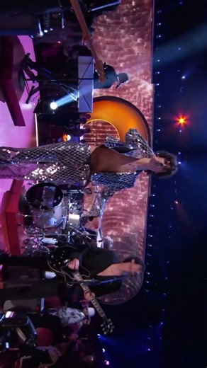 Watch ‪@somb.r‬ Light Up The Stage With A Performance of “12 to 12” | 2026 Grammys #monkey #shorts