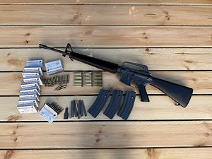 Colt M16A1 Shooting Semi Auto Vietnam War Era M16 A1