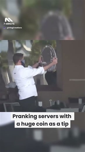 Restaurant Getting a "Huge Tip" Prank